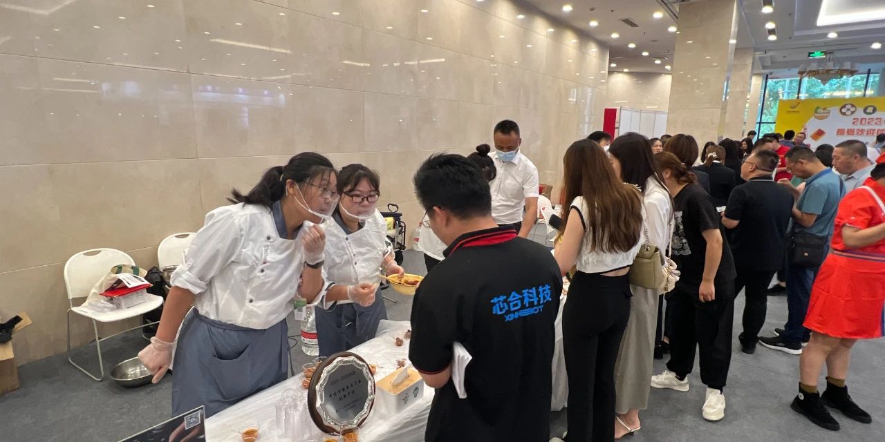 15-8204bc5d-acfe-4d73-aaac-2619bdbabeb3.jpg